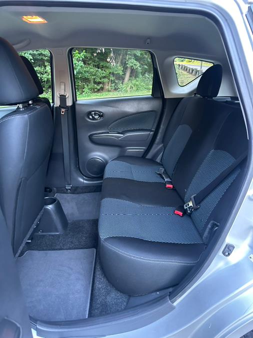 2017 Nissan Versa Note SV CVT photo