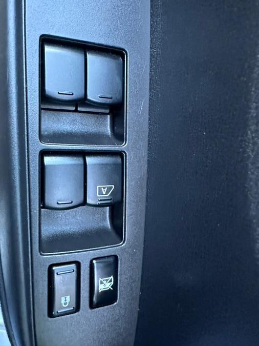 2017 Nissan Versa Note SV CVT photo