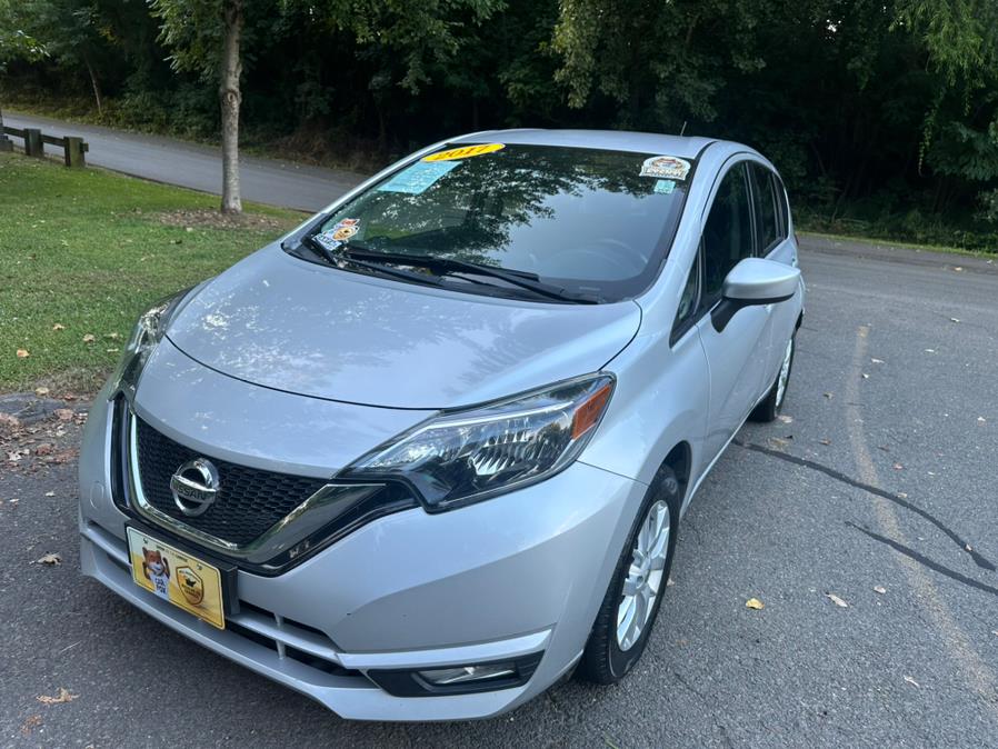 2017 Nissan Versa Note SV CVT photo
