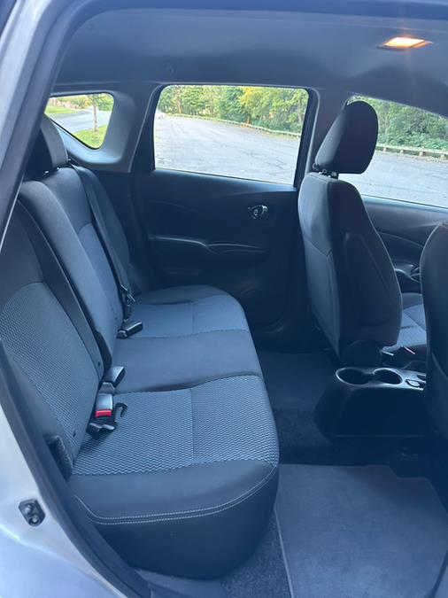 2017 Nissan Versa Note SV CVT photo