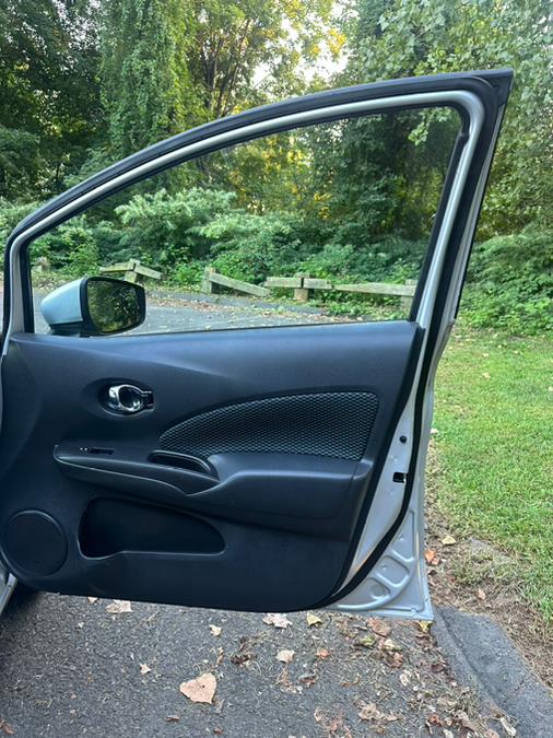 2017 Nissan Versa Note SV CVT photo