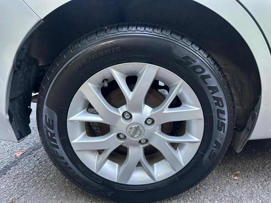 2017 Nissan Versa Note SV CVT photo