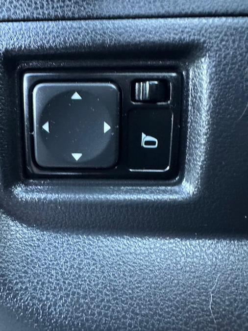 2017 Nissan Versa Note SV CVT photo