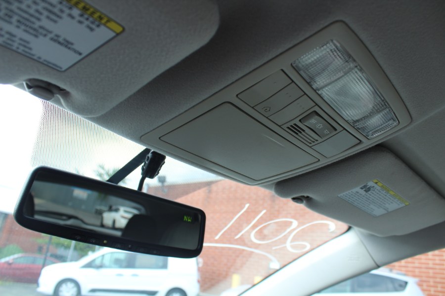2011 Toyota Venza FWD V6 photo