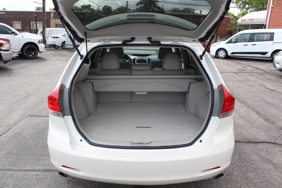 2011 Toyota Venza FWD V6 photo