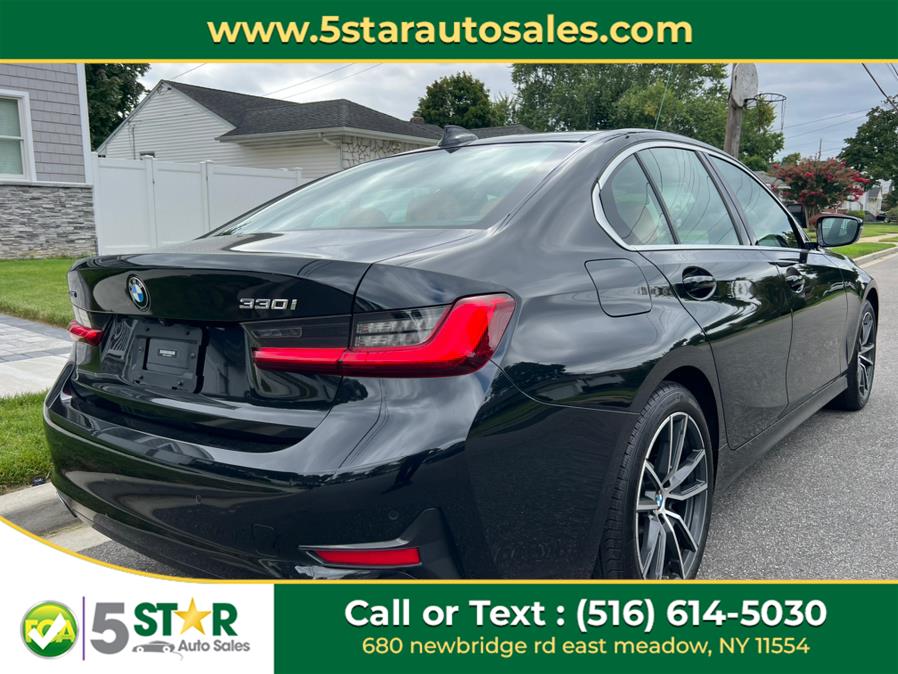 2021 BMW 3-Series 330i xDrive Sedan North Americ photo