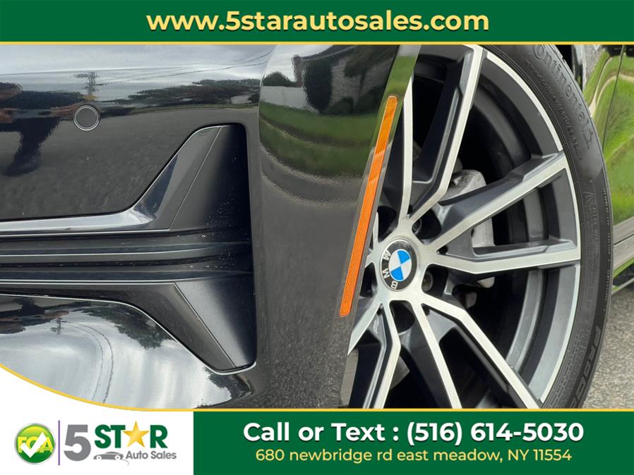 2021 BMW 3-Series 330i xDrive Sedan North Americ photo