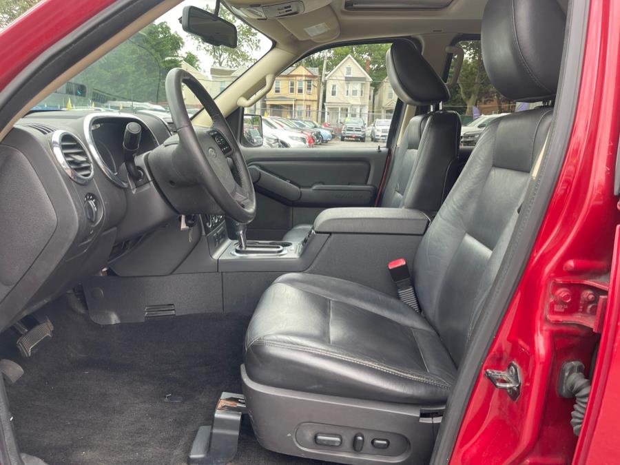 2010 Ford Explorer XLT photo