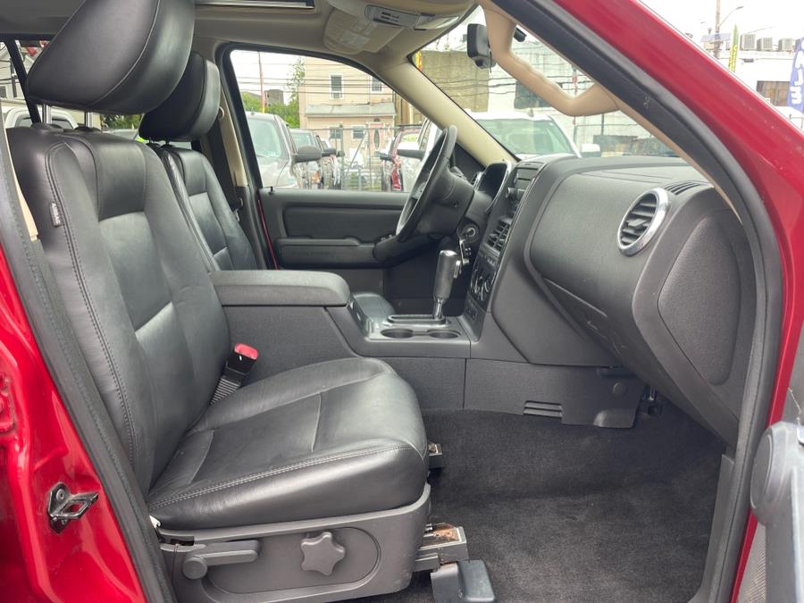 2010 Ford Explorer XLT photo