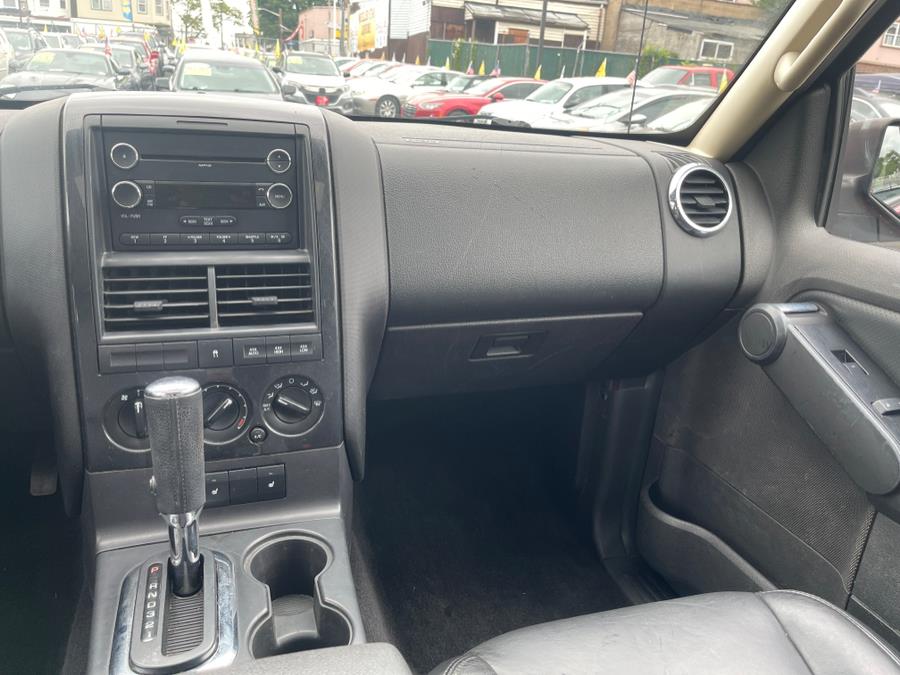 2010 Ford Explorer XLT photo