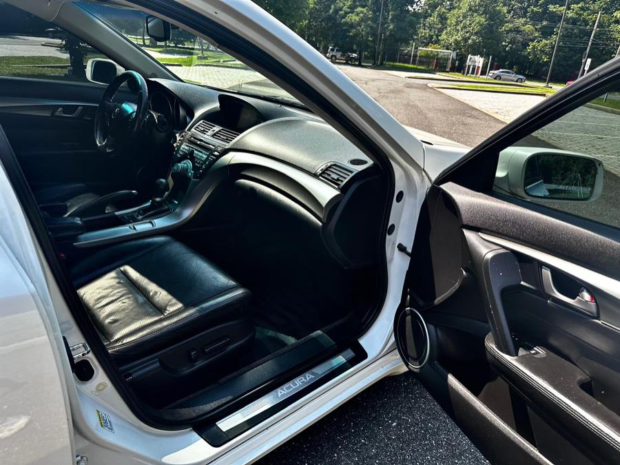 2010 Acura TL w/ Technology Package photo