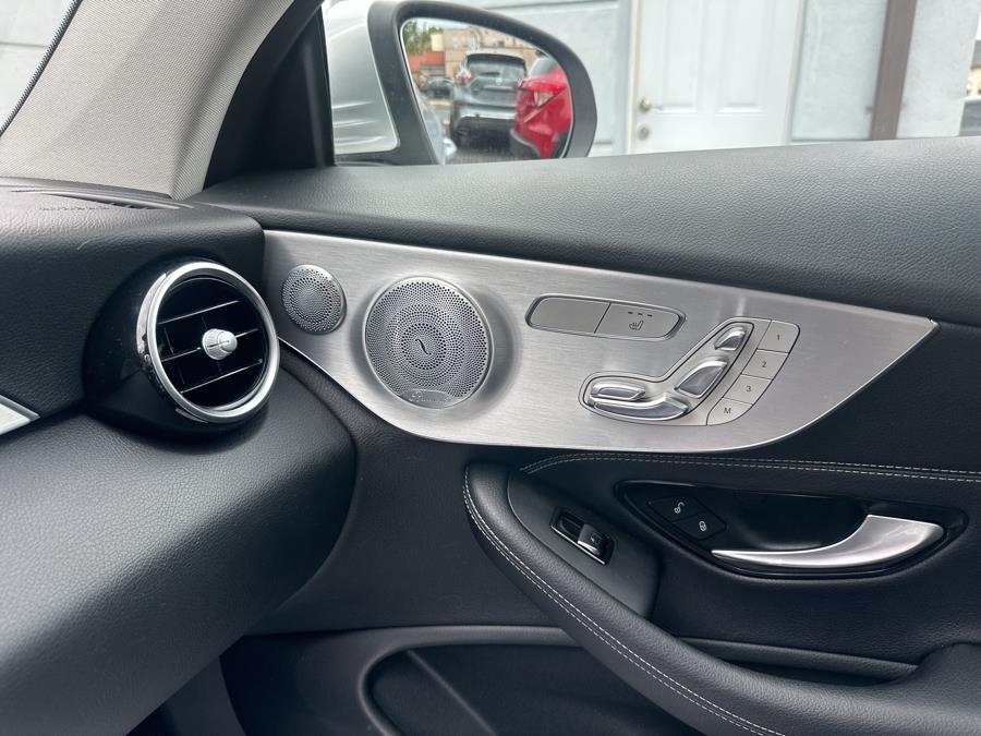 2017 Mercedes-Benz C-Class C 300 4MATIC Coupe photo