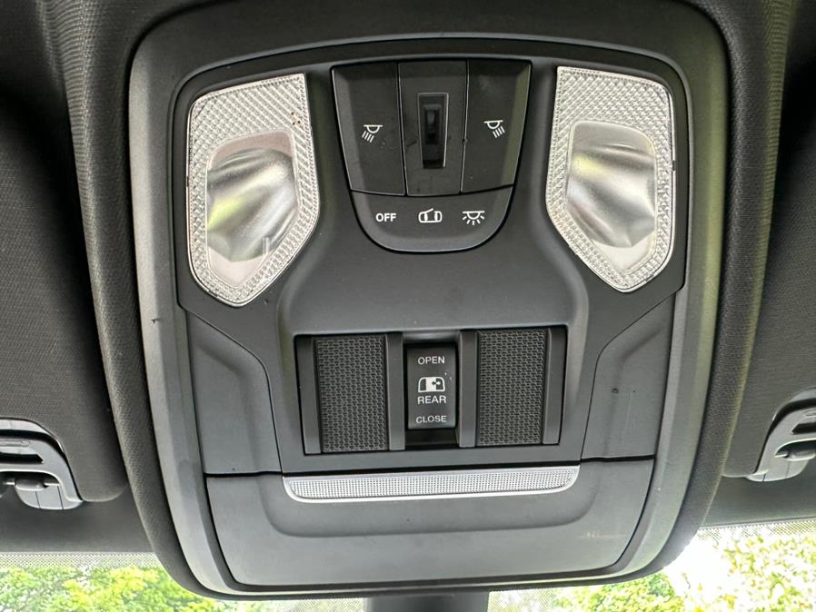 2019 RAM 1500 Big Horn/Lone Star 4x4 Quad Ca photo