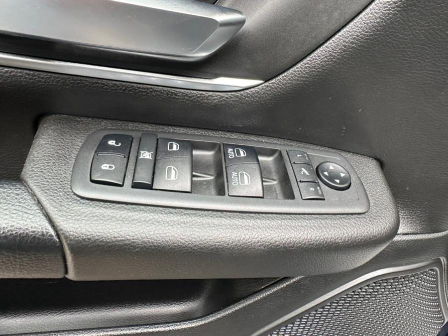 2019 RAM 1500 Big Horn/Lone Star 4x4 Quad Ca photo