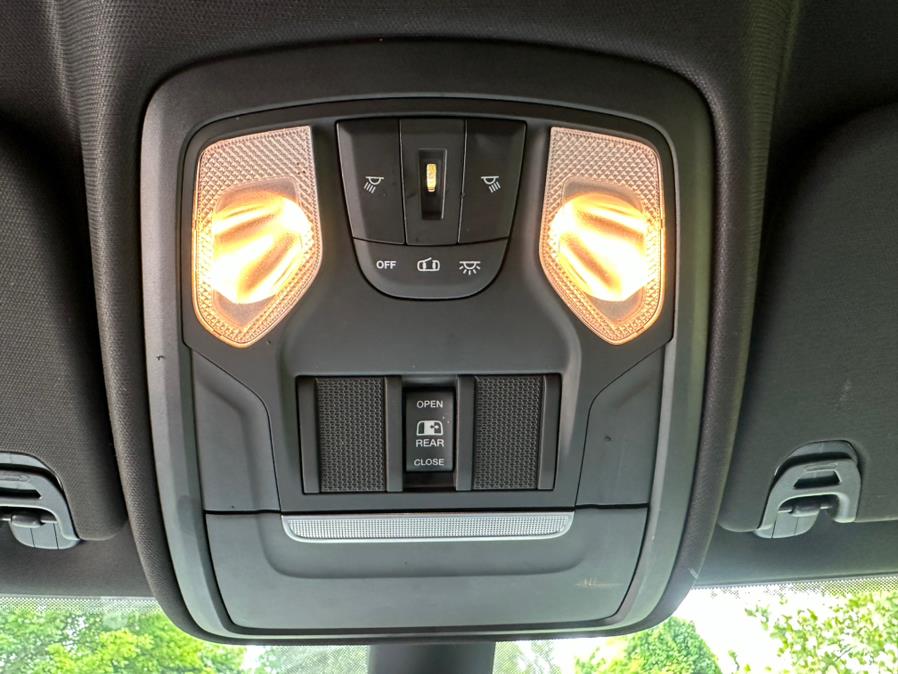 2019 RAM 1500 Big Horn/Lone Star 4x4 Quad Ca photo