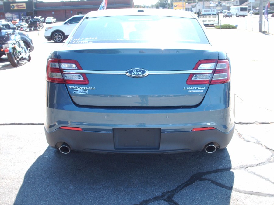 2018 Ford Taurus Limited FWD photo