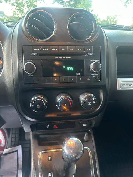 2015 Jeep Compass 4WD 4dr Sport photo