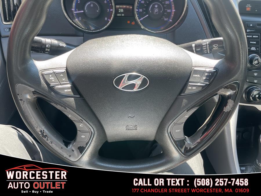 2013 Hyundai Sonata SE photo