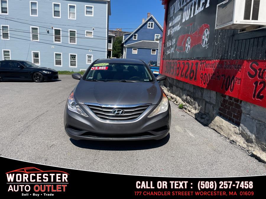 2013 Hyundai Sonata SE photo