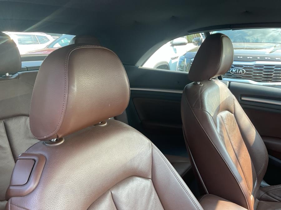 2015 Audi A3 2dr Cabriolet quattro 2.0T Pre photo