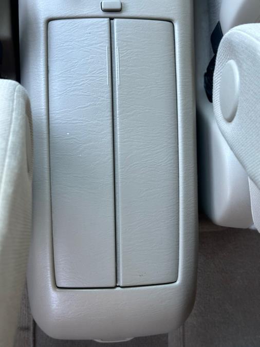 2004 Toyota Highlander photo