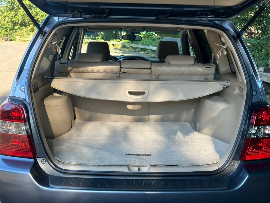 2004 Toyota Highlander photo