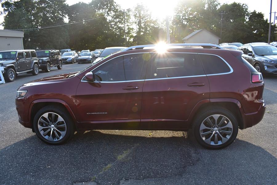 2019 Jeep Cherokee OVERLAND photo