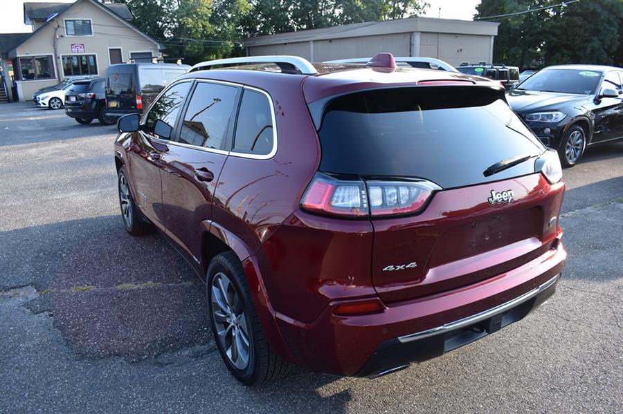 2019 Jeep Cherokee OVERLAND photo