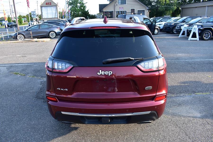 2019 Jeep Cherokee OVERLAND photo