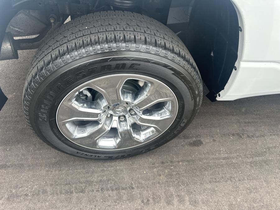 2020 RAM 1500 Big Horn 4x4 Quad Cab 6''4