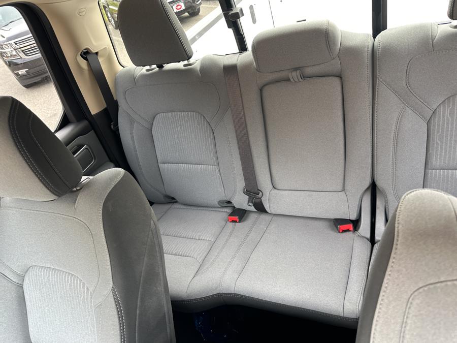 2020 RAM 1500 Big Horn 4x4 Quad Cab 6''4