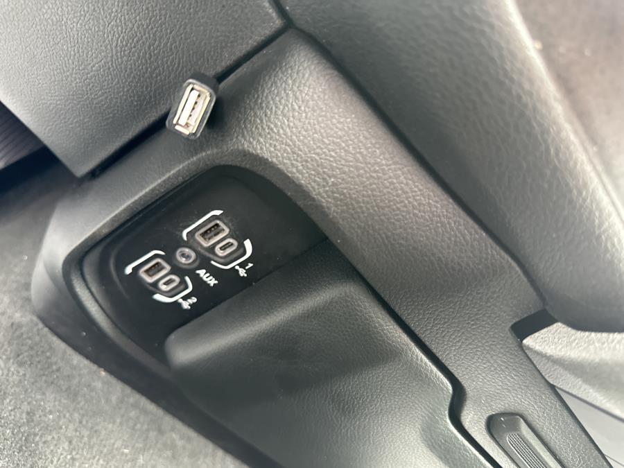 2020 RAM 1500 Big Horn 4x4 Quad Cab 6''4