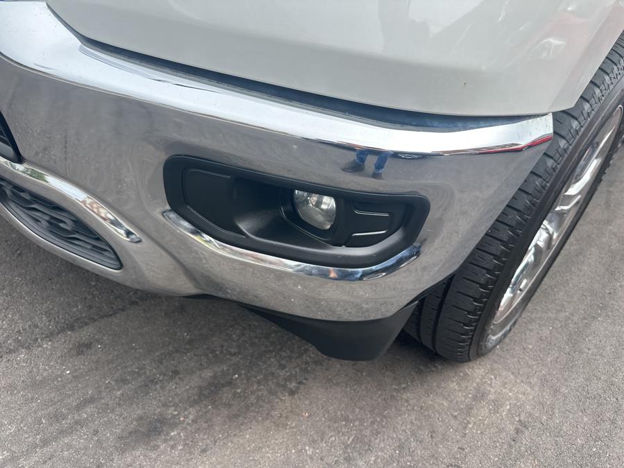 2020 RAM 1500 Big Horn 4x4 Quad Cab 6''4