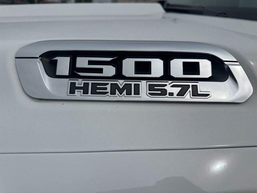 2020 RAM 1500 Big Horn 4x4 Quad Cab 6''4