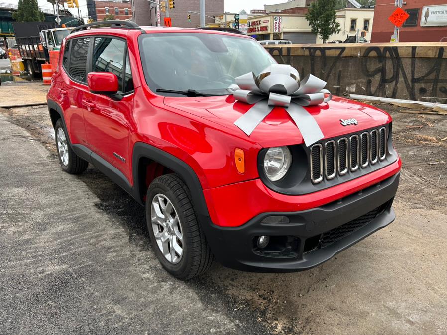 2016 Jeep Renegade 4WD 4dr Latitude photo