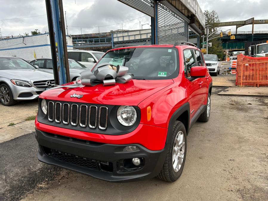 2016 Jeep Renegade 4WD 4dr Latitude photo