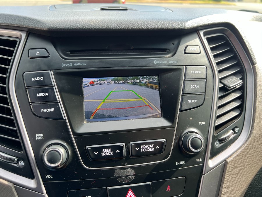 2014 Hyundai Santa Fe GLS photo