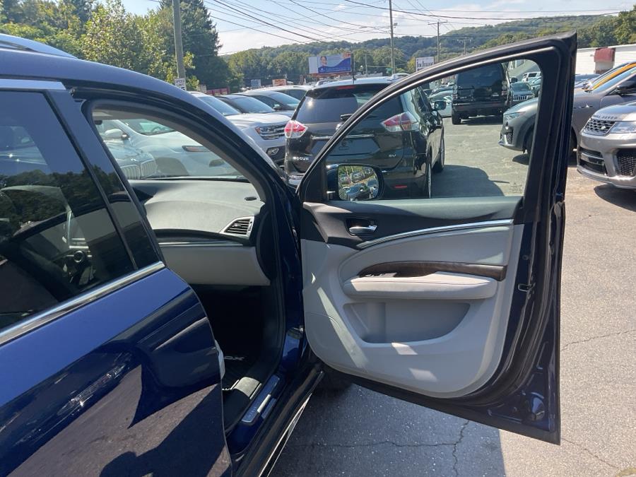 2020 Acura MDX SH-AWD 7-Passenger w/Technolog photo