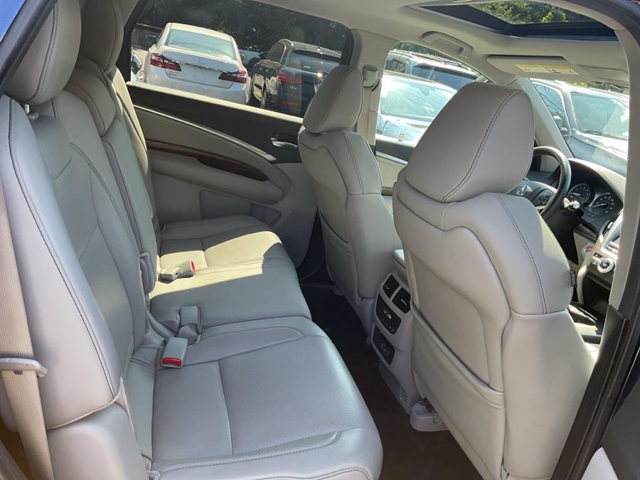 2020 Acura MDX SH-AWD 7-Passenger w/Technolog photo