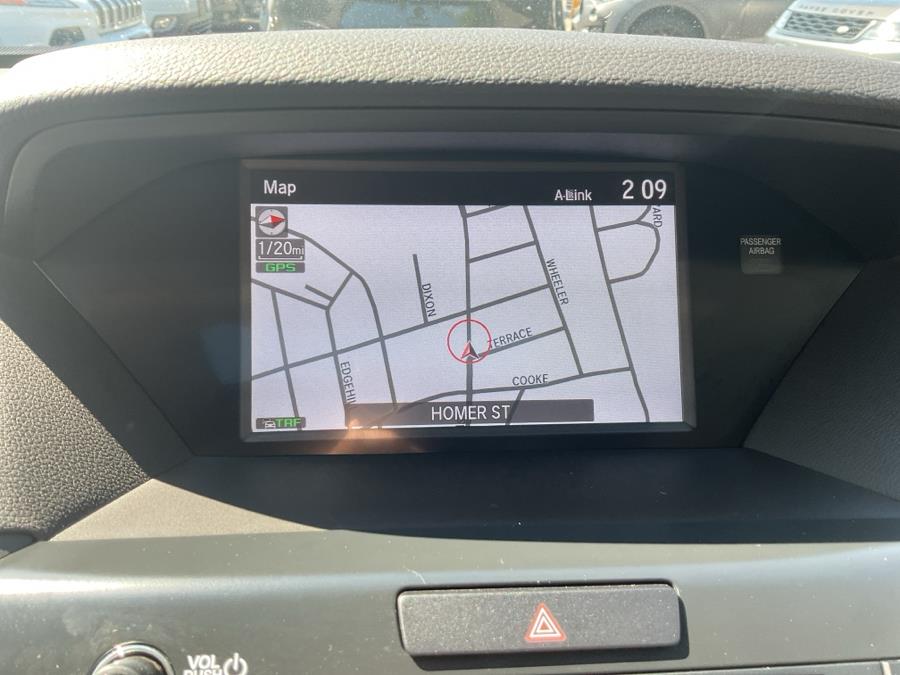 2020 Acura MDX SH-AWD 7-Passenger w/Technolog photo