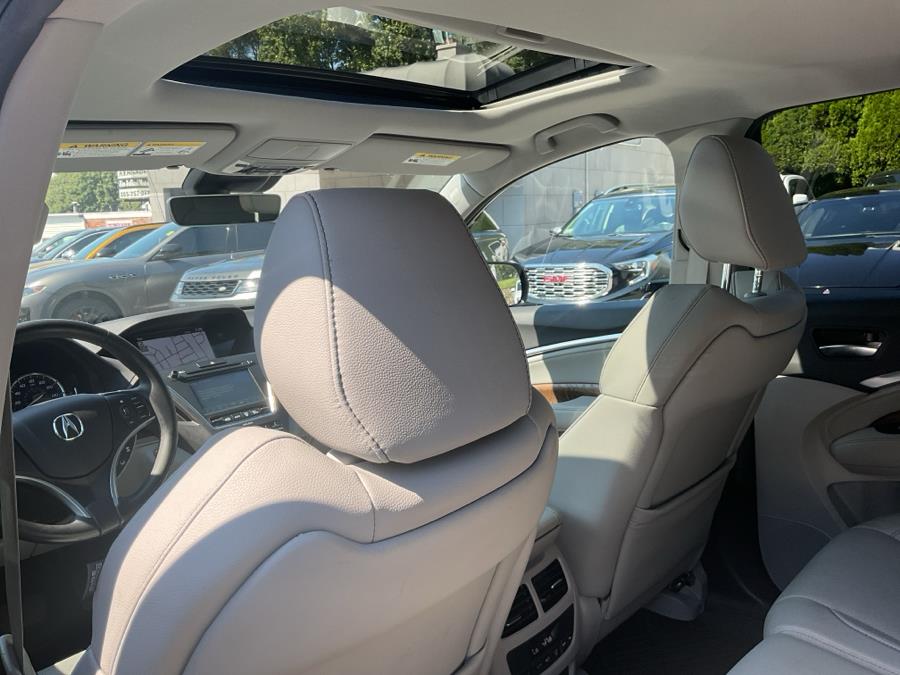 2020 Acura MDX SH-AWD 7-Passenger w/Technolog photo
