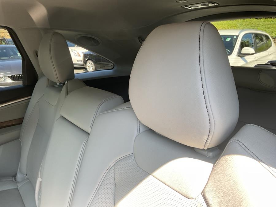 2020 Acura MDX SH-AWD 7-Passenger w/Technolog photo