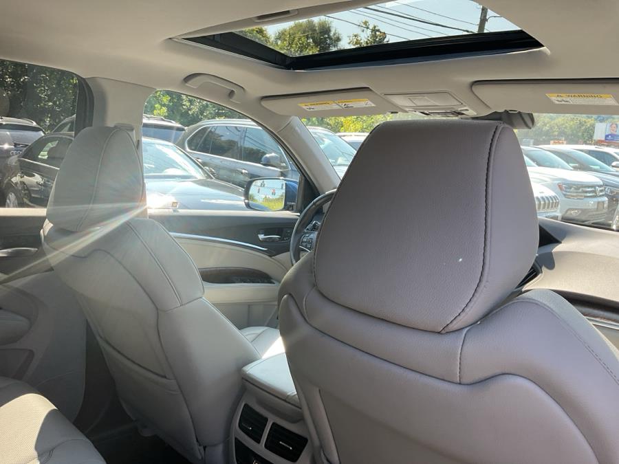 2020 Acura MDX SH-AWD 7-Passenger w/Technolog photo