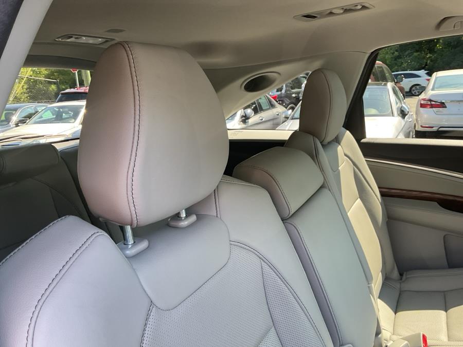 2020 Acura MDX SH-AWD 7-Passenger w/Technolog photo