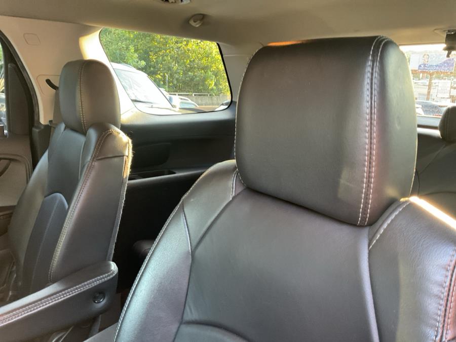 2014 GMC Acadia SLT-1 photo