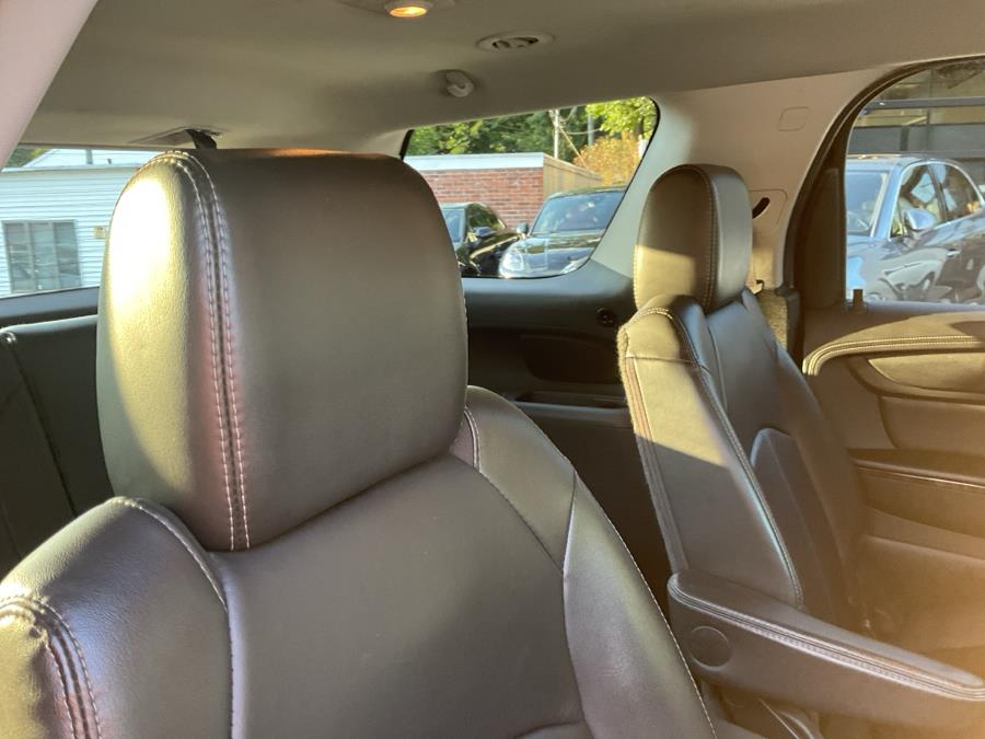 2014 GMC Acadia SLT-1 photo