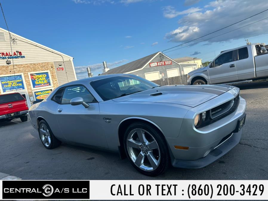 2012 Dodge Challenger SXT photo