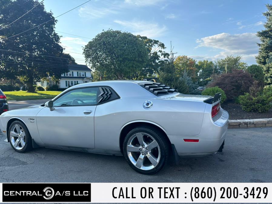 2012 Dodge Challenger SXT photo