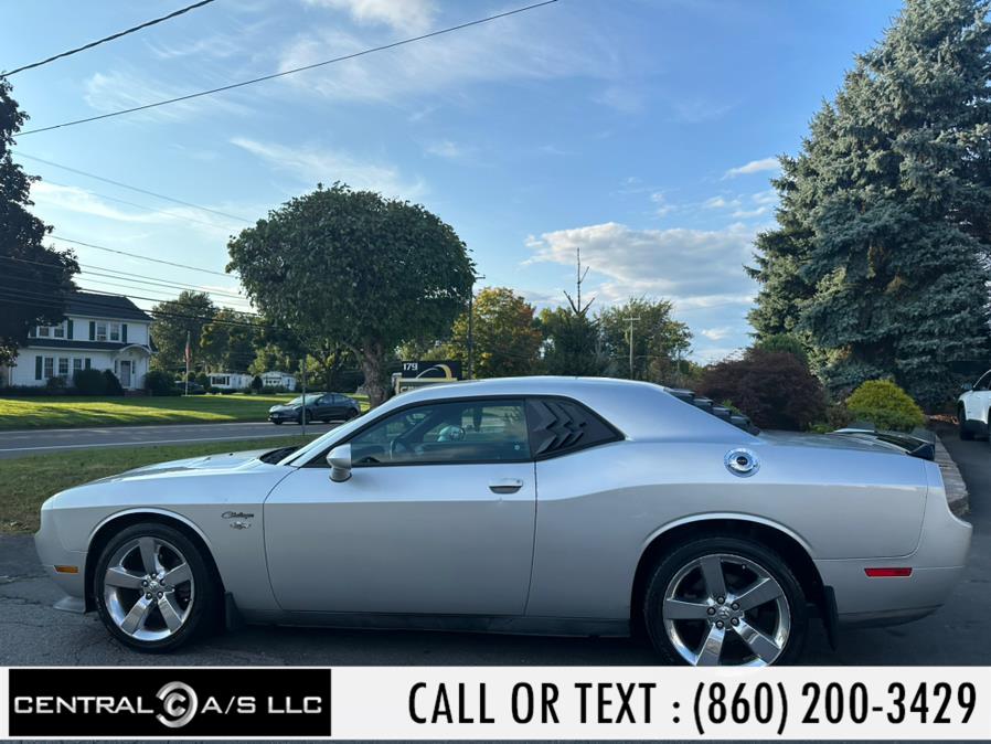 2012 Dodge Challenger SXT photo