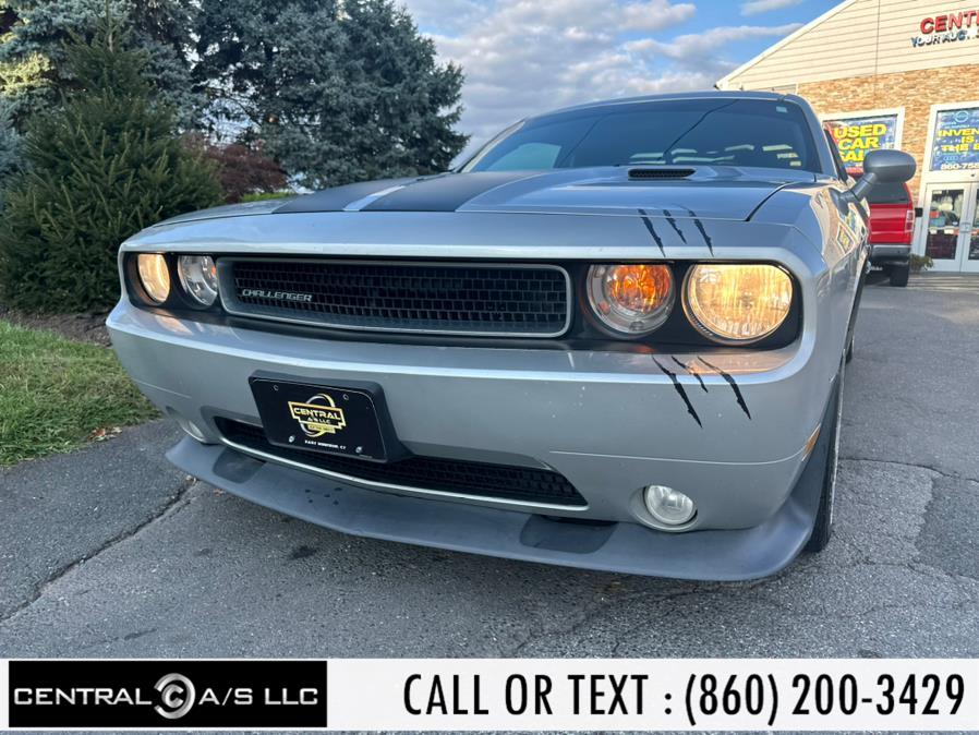 2012 Dodge Challenger SXT photo